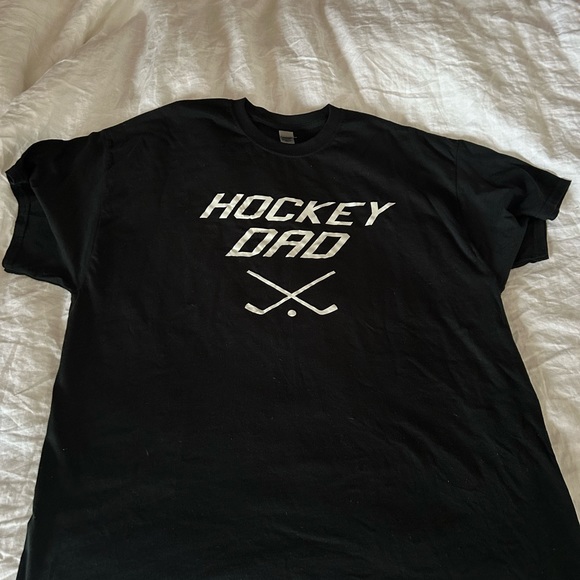 Hockey Dad tShirt.  Brand new, never worn. - Picture 2 of 2